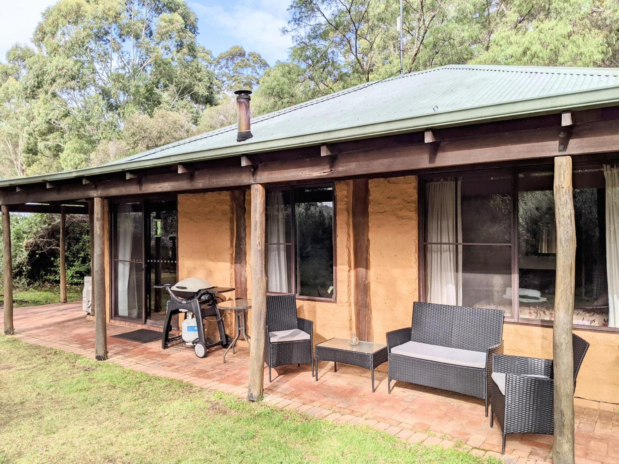 Treenbrook Cottages Pemberton Exterior foto